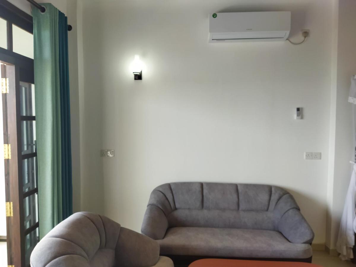 Shanika Beach Inn Tangalle Exterior photo