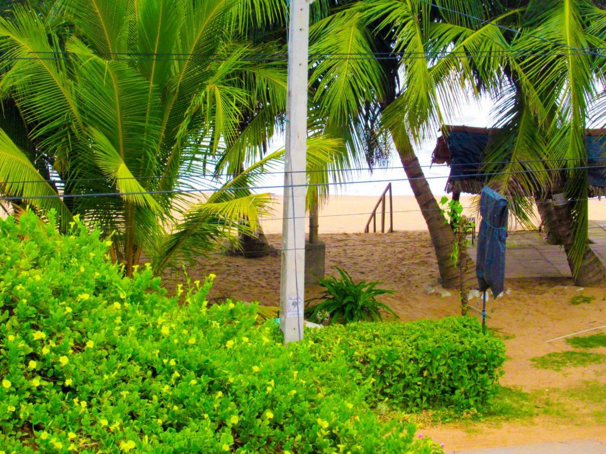 Shanika Beach Inn Tangalle Exterior photo